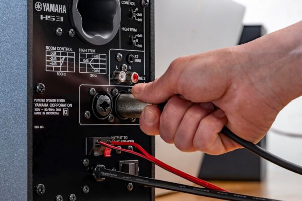 Yamaha HS4 4inch Studio Monitor (Pair) - Image 7