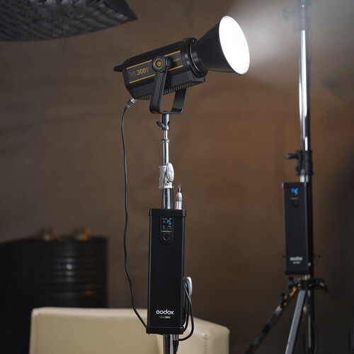 Godox VL300II Daylight LED Monolight (320W) - الصورة 4