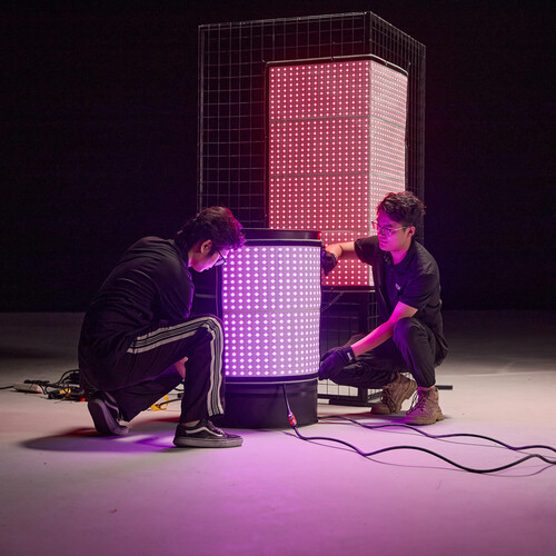 Godox KNOWLED F200R RGB Flexible LED Light Mat 2 x 2 ft - الصورة 10