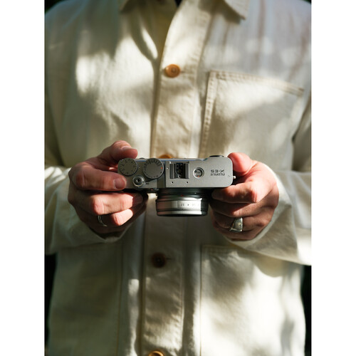 FUJIFILM X-E5 Mirrorless Camera with XF 23mm f/2.8 Lens - الصورة 23