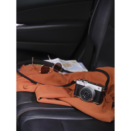 FUJIFILM X-E5 Mirrorless Camera with XF 23mm f/2.8 Lens - الصورة 27