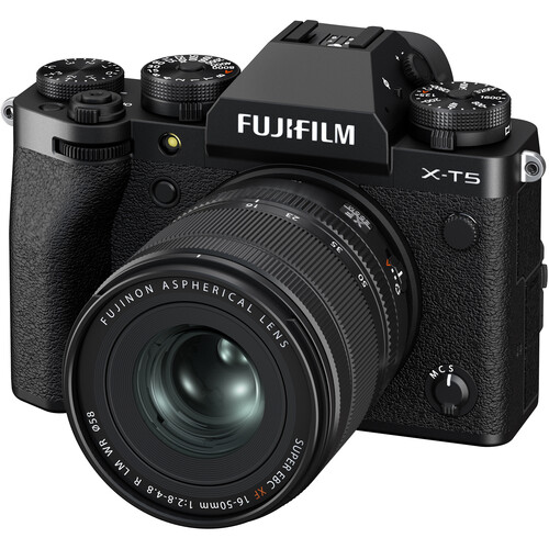FUJIFILM X-T5 Mirrorless Camera with XF 16-50mm f/2.8-4.8 Lens - الصورة 2